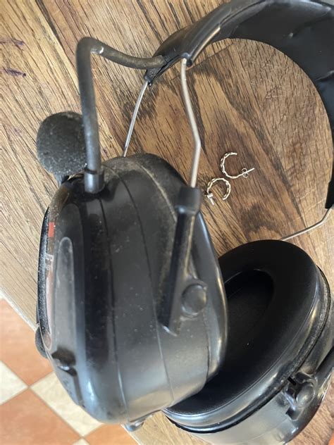 spetsa öronen engelska