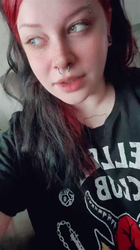 spicynerdd OnlyFans leaked content