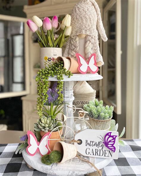 spring tiered tray decor
