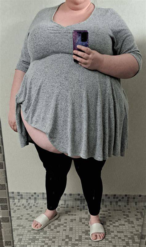 ssbbw belly nude