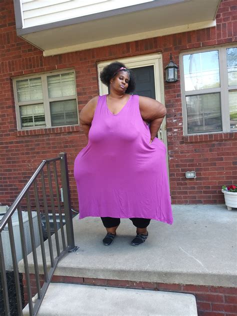 ssbbw pear nude
