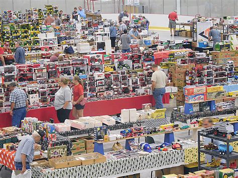 Well, we have good news: The biggest flea market in the Delaw