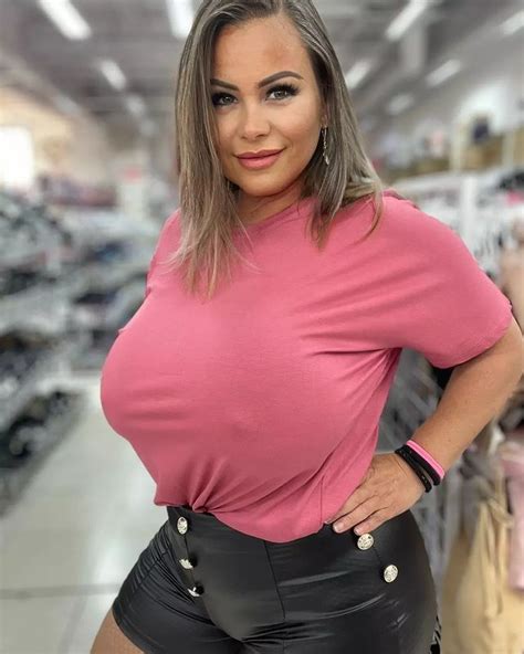 stacked and suckin