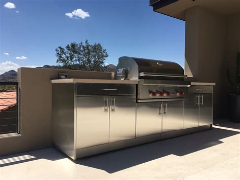 Stainless Outdoor Kitchen