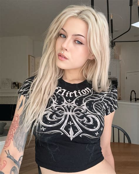 Stasia Twitch Onlyfans - Discover the world of OnlyFans