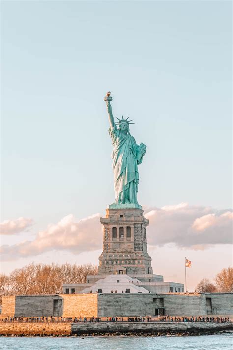 Statue Of Liberty In New York Coloring Page Patriotic Symbols Coloring Pages - Patriotic Symbols Coloring Pages