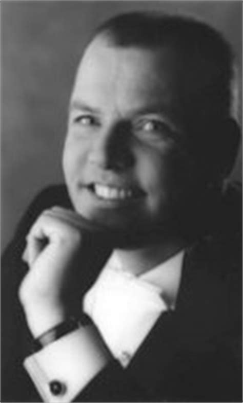 stefan vinke biography