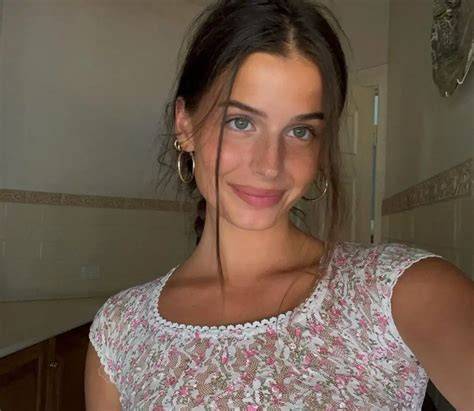 steph mandich nude
