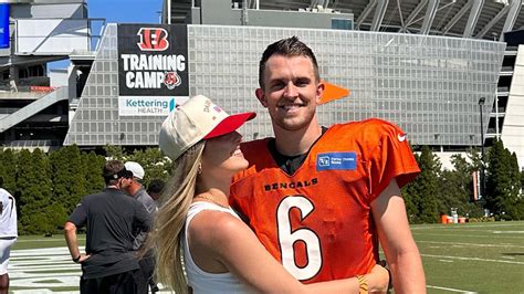 stephanie niles nude