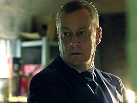 stephen tompkinson biography