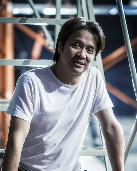 stephen tung wei biography examples