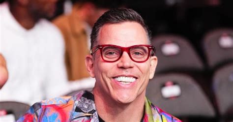Steve O Voice