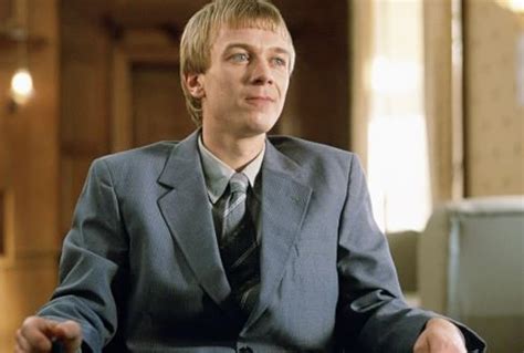 steven robertson actor biography sample