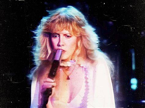 stevie nicks nude pics