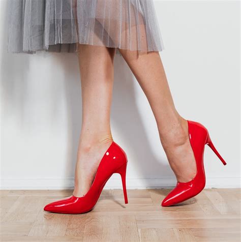 stilettos