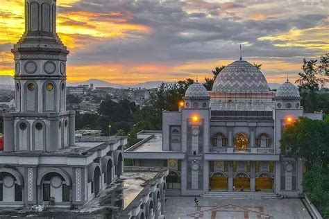 SUBUH SURABAYA 🚗 adzan sholat subuh masjid al akbar surabaya, jum'at 13