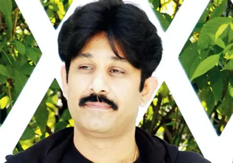 sujeet shetty biography examples