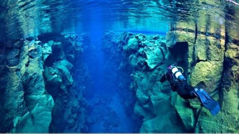 Sungai Ajaib di Dalam Laut, Fenomena Alam yang Menakjubkan!