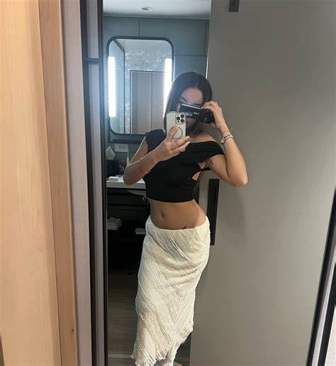 suookie nude