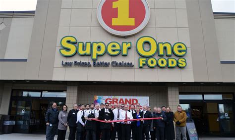 super one foods marquette