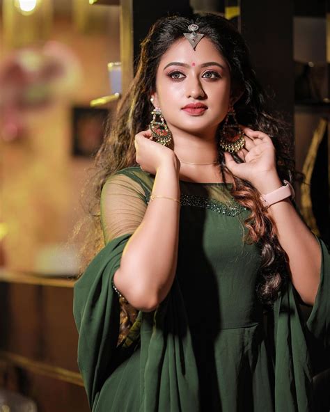 swathy russel biography