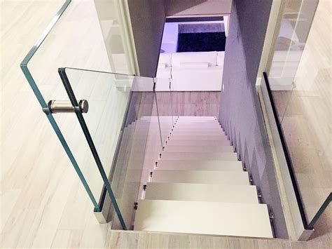 Swing Stairs
