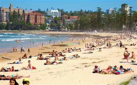 sydney beach nude