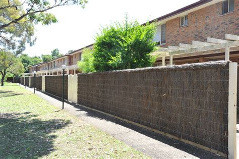 Sydney Brush Fencing 10 Steps To Reaching Agreement Stepped Fence - Stepped Fence