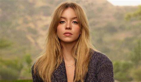sydney sweeney az nude