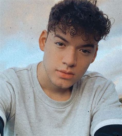 tae brooks biography examples