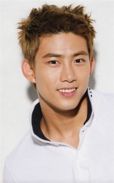 taec yeon 2pm biography