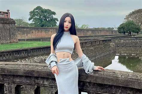 tammy pham nude