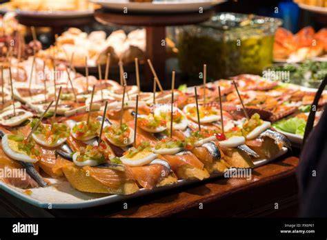 tapas y pinchos de donostia edition en langue fra