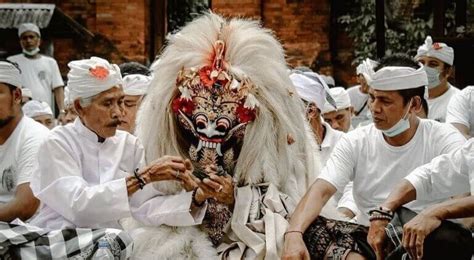 tari calon arang dari bali berfungsi sebagai? - Brainly.co.id