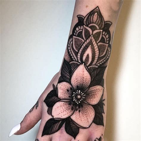 Tattoo Designs For Girls On Hand