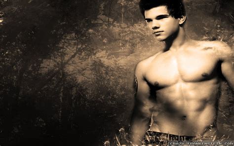 taylor lautner nude
