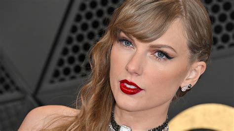 Taylor Swift I Hate It Here Lyrics