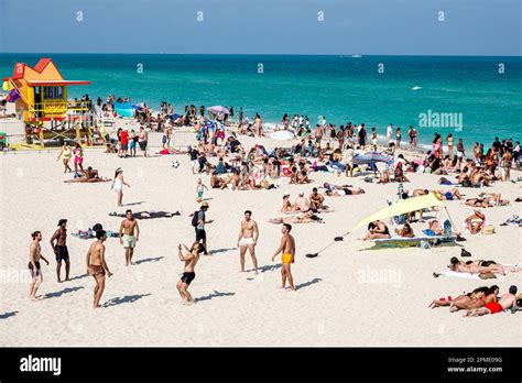 teens nude sunbathing