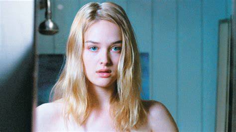 teeth movie nude