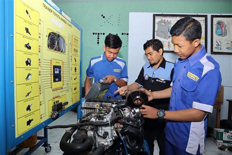 Teknik Kendaraan Ringan Otomotif Smk 2 Yogyakarta Baju Praktik Jurusan Tkr - Baju Praktik Jurusan Tkr