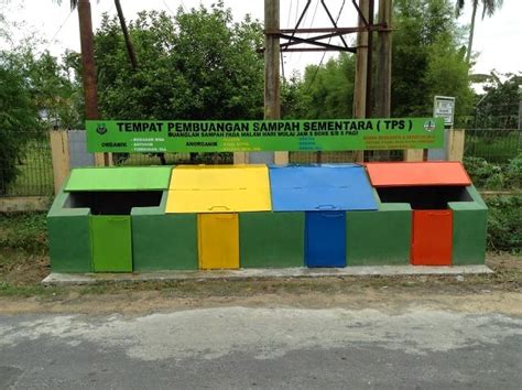 TEMPAT SAMPAH BETON：Tangani Sampah, di Banjar Tunjung Sari, Denpasar, Bak Sampah