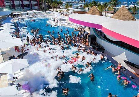 temptations resort nude