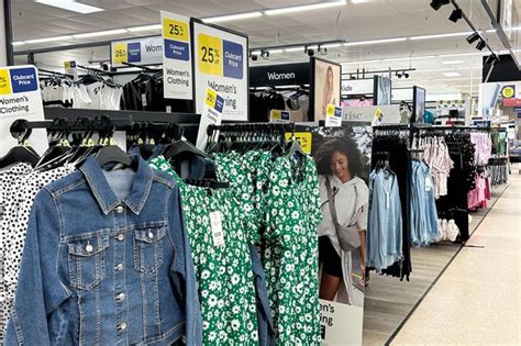 Tesco F And F Dressing Gown