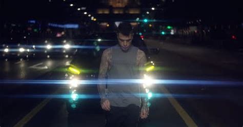 Testi Fedez Magnifico