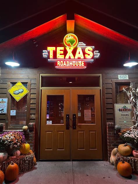 Texas Roadhouse: Finest Steaks in the US - See 15