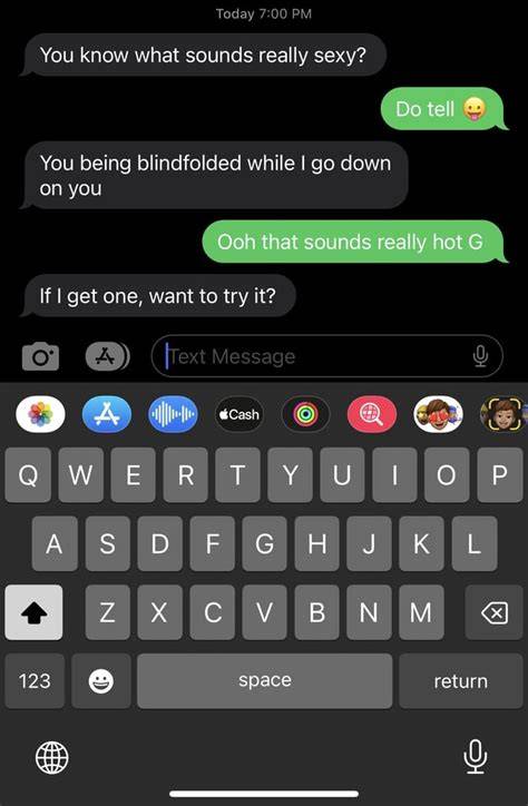 texting nudes