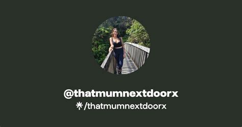thatmumnextdoorx OnlyFans leaked content