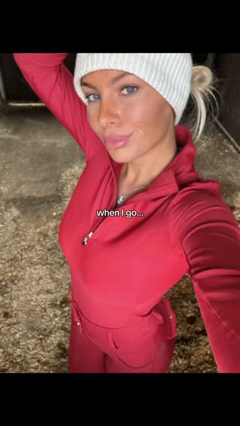thatyoungblonde nude
