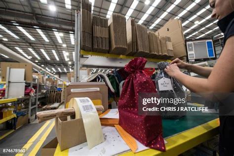 The A Z Of Amazoncouk Fba A Step By Step Guide To Branding Sourcing And Selling Private Label Fba Products On Amazons Uk Website