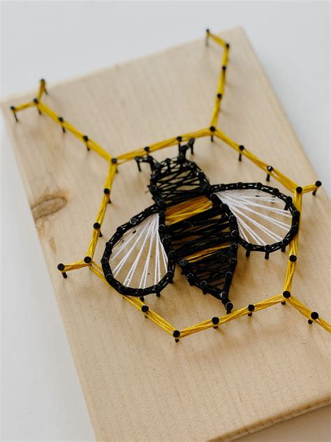 The Bee String